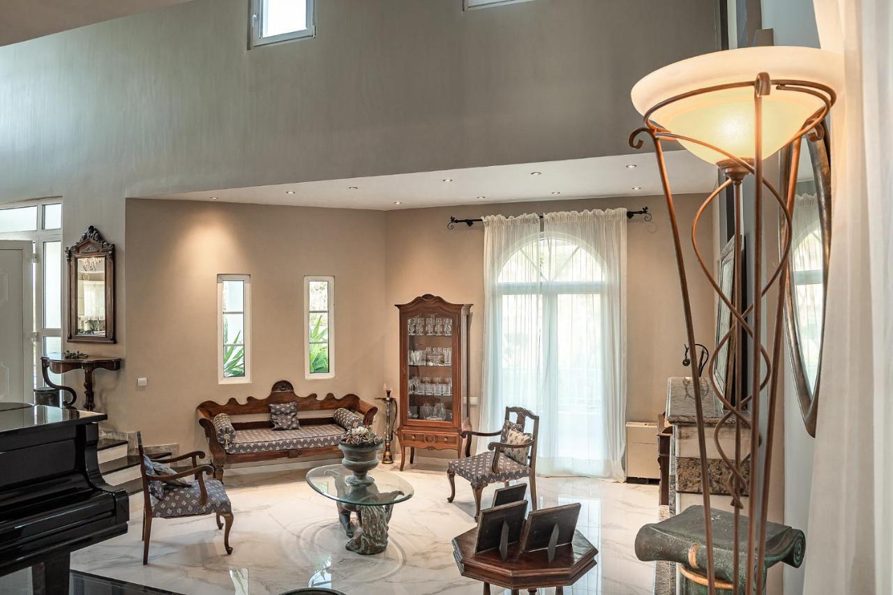Vila Rodami Artisan Manor